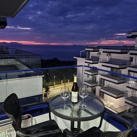 Sunset Vista Retreat Apartment วญอเรอ ภายนอก รูปภาพ