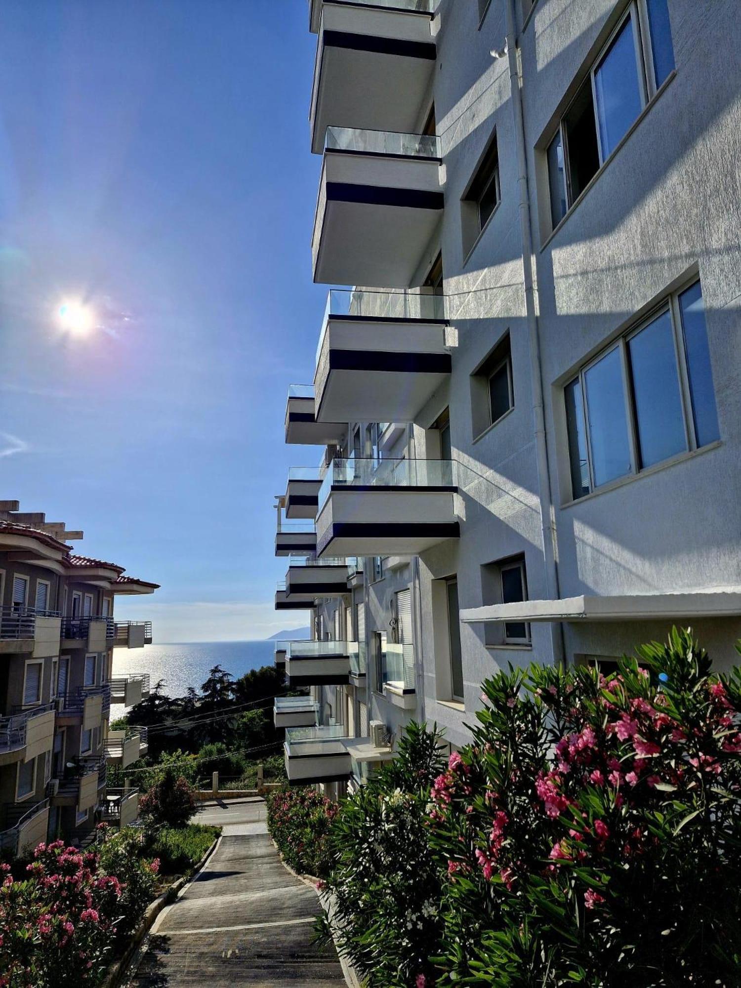 Sunset Vista Retreat Apartment วญอเรอ ภายนอก รูปภาพ